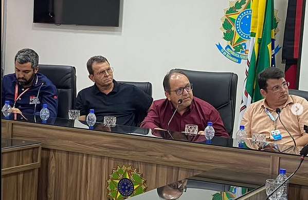 Câmara de Sumé realiza audiência pública sobre o ramal cariri do sistema adutor Transparaíba